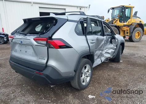 2020 Toyota Rav4 Xle from USA, damaged, VIN 2T3RWRFV7LW071483
